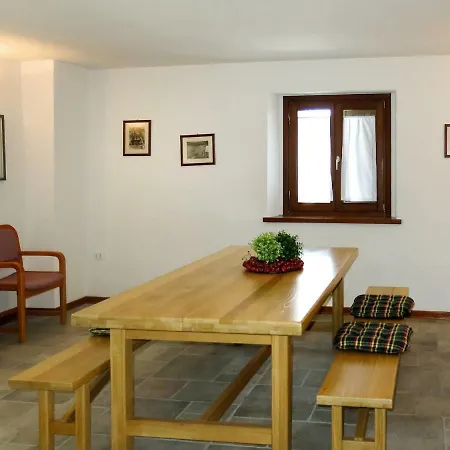 Locazione Turistica Casa Della Meridiana Ferienhaus *