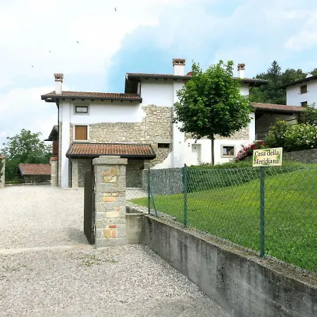 Locazione Turistica Casa Della Meridiana Ferienhaus San Leonardo (Friuli)